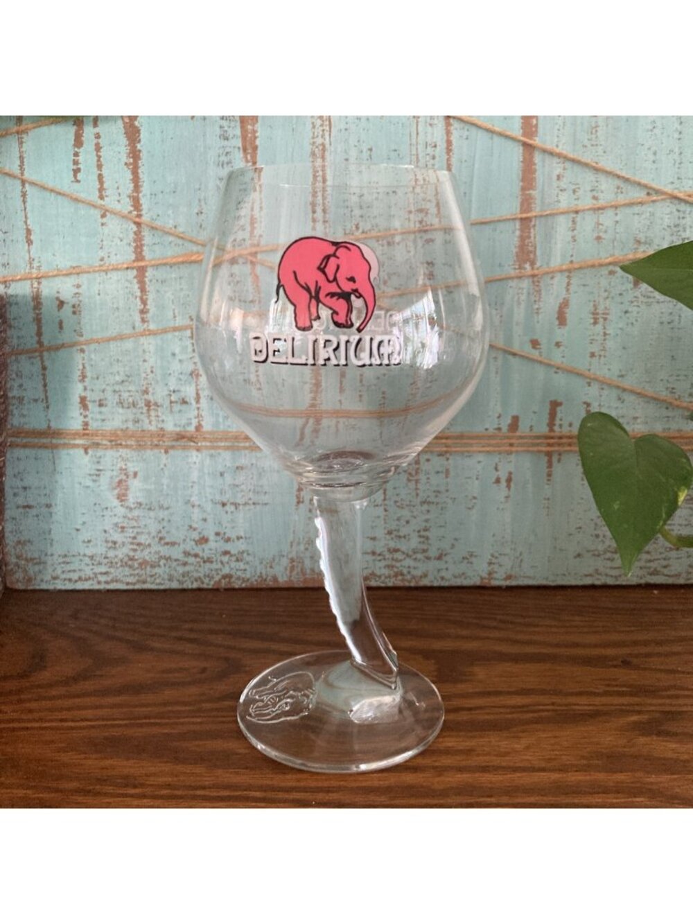 Delirium Pink Elephant Belgian Beer Glass Barware Wine Elephant Trunk Stem (1)